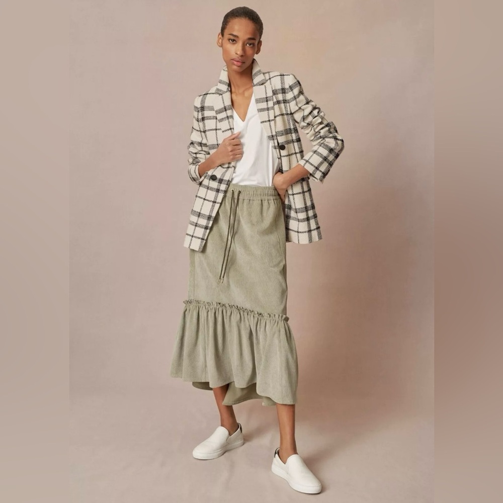 ME + EM Ultimate Drape Superfine Cord Midi Ruffle Dusted Sage Track Skirt Size 4